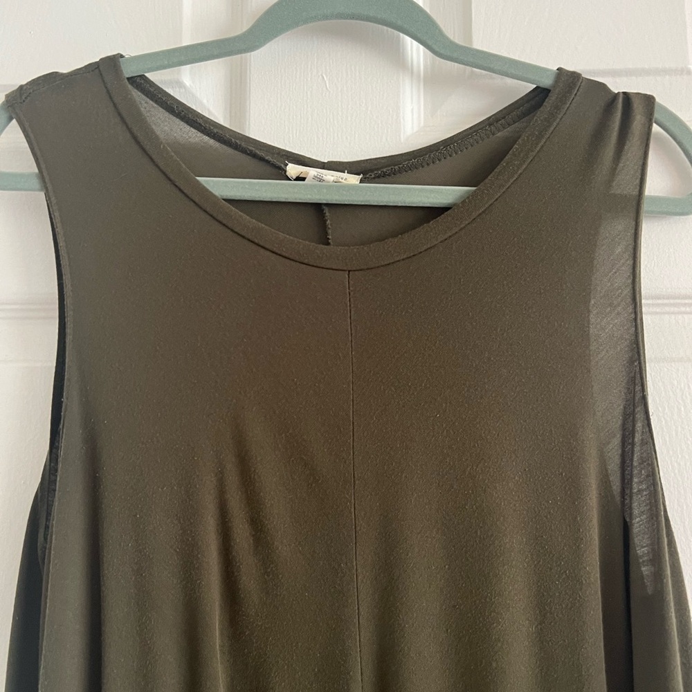 silence + noise swing tank dress. Olive color. VERY GUC! Size Medium. - Picture 2 of 6